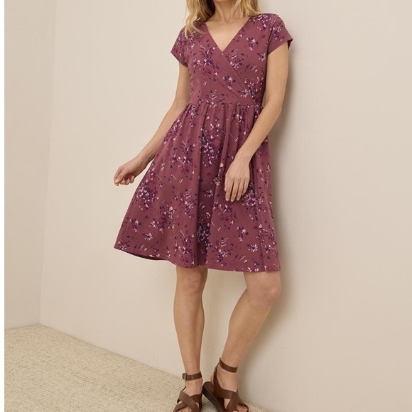 Pact organic fit & flare crossover dress - Picture 1 of 7